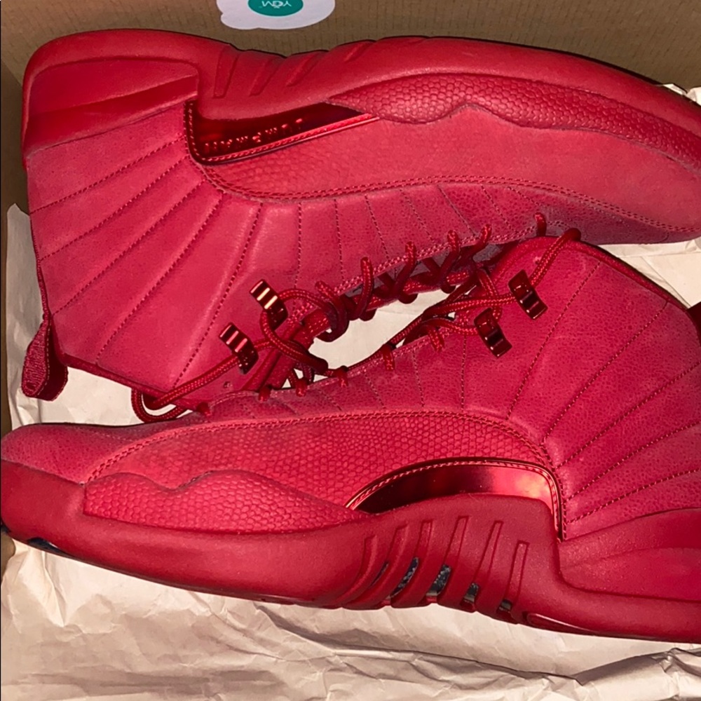 Air Jordan 12 retros